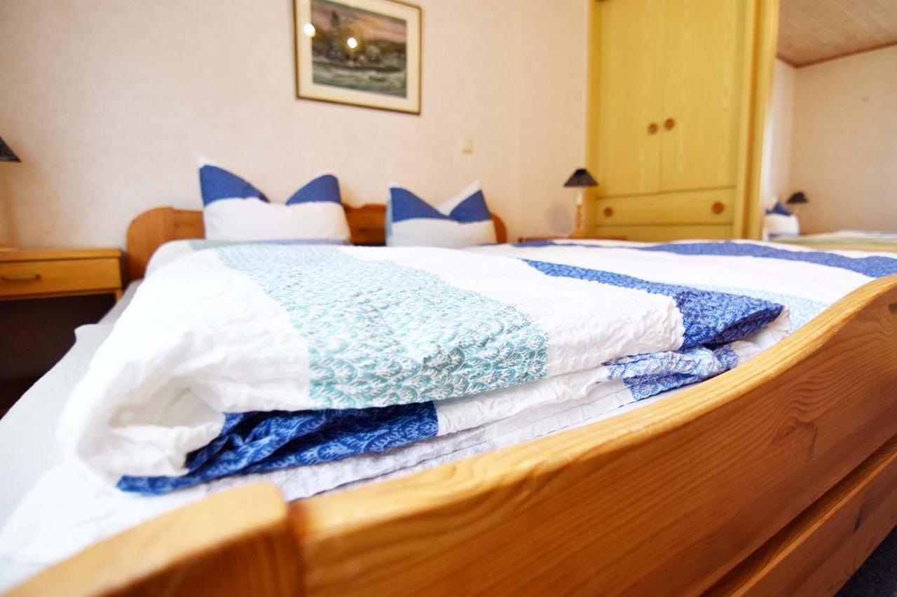 Gaestehaus Steinborn Hotel Heimbach Bagian luar foto
