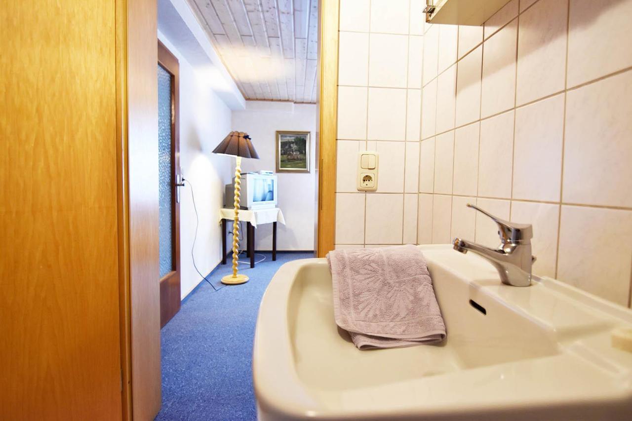 Gaestehaus Steinborn Hotel Heimbach Bagian luar foto