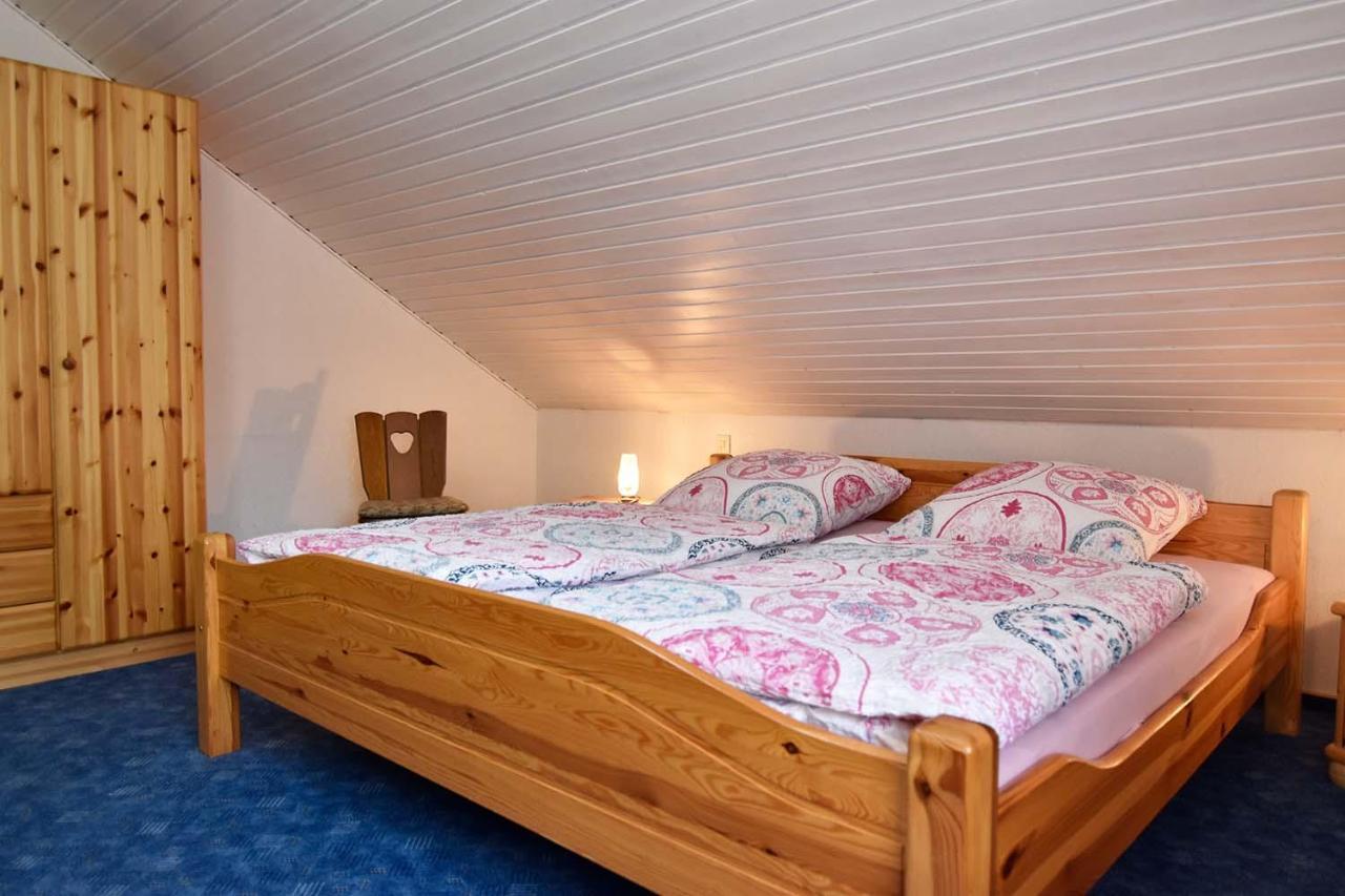Gaestehaus Steinborn Hotel Heimbach Bagian luar foto